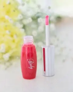 Rady Lip Serum リップ美容液　武藤静香のサムネイル