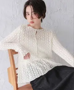 titivate ペプラムシルエットレーストップス