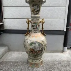 よ*う様 大型 陶器 花瓶 鳳凰 蝶々 金彩装飾 よ*う様 大型 陶器 花瓶 鳳凰 蝶々 金彩装飾 - メルカリ