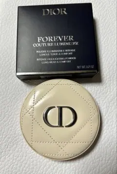 Dior Forever Couture Luminizer ハイライトパウダー