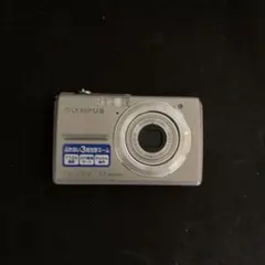 FUJIFILM 8.2メガピクセル コンパクトデジタルカメラ - メルカリ