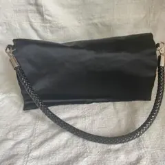 バッグ　ブラック　クラッチ