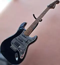 Squier ラージヘッド　ストラト Yahoo!オークション - Squier スクワイアー ストラトネック ラージヘッ