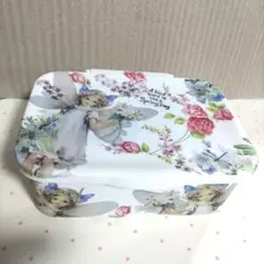 デコパージュ　妖精と花のデザインのお掃除シートケース
