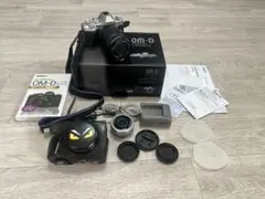 OLYMPUS E-M10 MarkIII レンズキット(レンズ1本ジャンク)