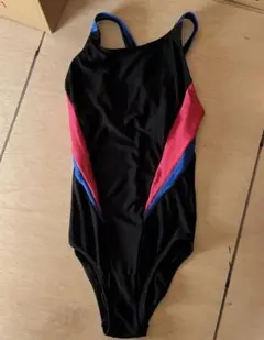 女性用水着