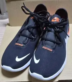 Nike スポーツウェア スニーカー ブラック/オレンジ