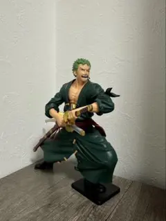 ワンピース　フィギュア　ゾロ