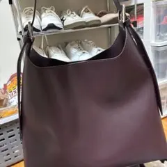 CHARLES & KEITH パープル ショルダーバッグ