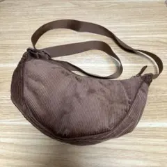ね*艦様 ユニクロ　ラウンドミニショルダーバッグ