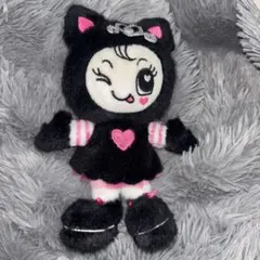 【激レア】2009年 初代 mezzo piano デビリーちゃん ぬいぐるみ 激レア】2009年 初代 mezzo piano デビリーちゃん ぬいぐるみ - メルカリ