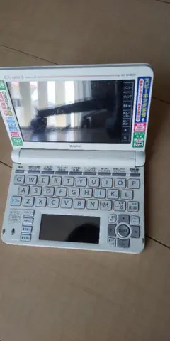 カシオ 電子辞書 EX-word カラー液晶 ホワイト ケース付き