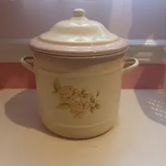 Item thumbnail for item 04a6408b-66b0-46fb-a150-633b193f79c8