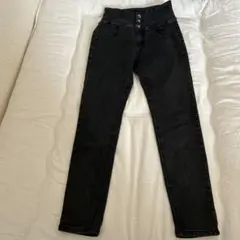 【classicalelf】ハイウエスト3連ボタンストレッチスキニーデニムパンツ