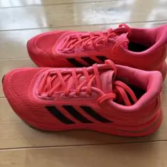 アディダス⭐︎ジュニアスニーカー