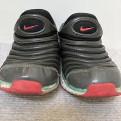 NIKE キッズ スニーカー スリッポン　19センチ　ダイナモ