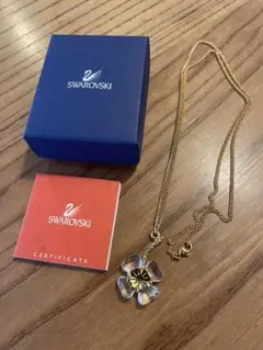 Swarovski フラワーゴールド　ネックレス