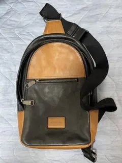 COACH ボディバッグ ツートンカラーコーチワンショルダーバック 限定値下げ