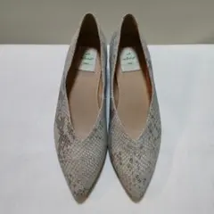 enchanted パンプス Vカット ローヒール 37グレー ヘビ柄