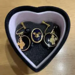 ミッキーマウス　ヴィンテージリング　イヤリングセット　ボックス付き