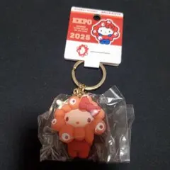 サンリオ　ミャクミャク　立体マスコット 推しカラー　キーホルダー　キティ