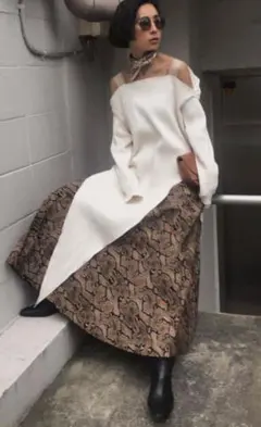 【新品未使用】アメリヴィンテージ　4way　イレギュラーヘムニットワンピース