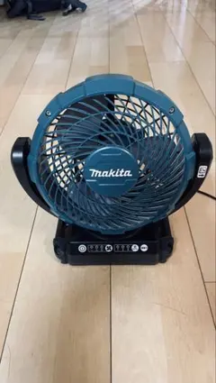 Makita 充電式ファン CF102D 本体 ACアダプタ付　美品のサムネイル