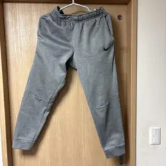 Nike DRI-FIT グレー ジョガーパンツ