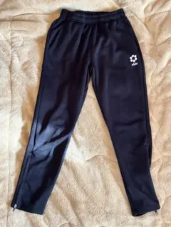 ブラック スリムフィット ジャージ