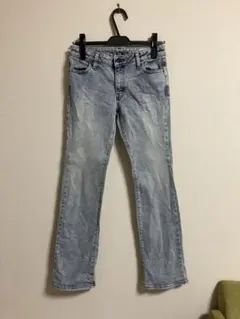 ライトブルー デニムパンツのサムネイル