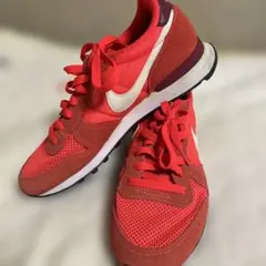 NIKE スニーカー 25.5cm レッド
