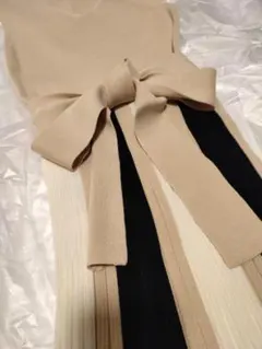 ROYAL PARTY　ロイヤル　パーティー　ニットフレア　ノースリーブワンピ