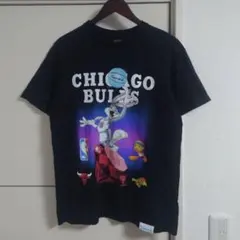 ブルズ スペースジャム コラボTシャツ キャラクター古着 NBA バスケのサムネイル