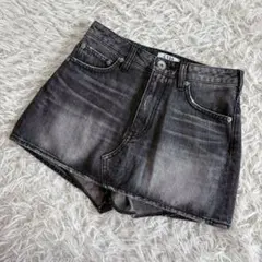 GYDA ダークグレー ショートパンツ