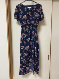 CECIL McBEE 超美品　花柄ワンピース