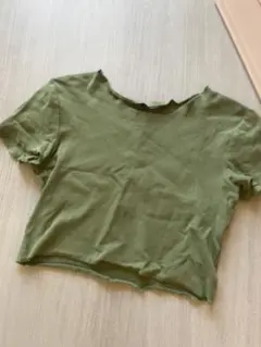 ZARA オリーブグリーン クロップドTシャツ