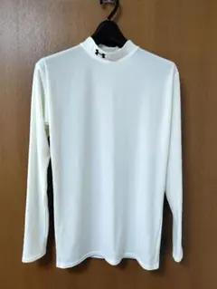 Under Armour ホワイト 長袖 アンダーシャツ