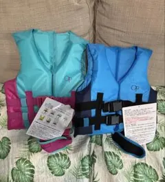 2点セット　OP ライフジャケット 青とピンク