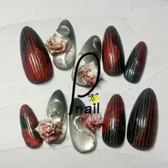 【現品限り】マグネット 3Dネイルチップ ゴシック 薔薇