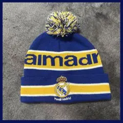 Real Madrid ニット帽 ビーニー ポンポン サッカー　ユニフォーム