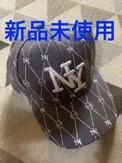 NYロゴ ベースボールキャップ グレー