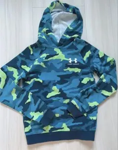 Under Armour アンダーアーマー キッズ 迷彩柄パーカー　150cm