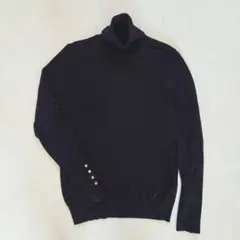 ザラ ZARA タートルネックニット ゴールドボタン 黒 S-Mのサムネイル