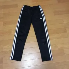 adidas ブラック ストライプ ジャージ