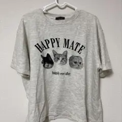 猫のTシャツ