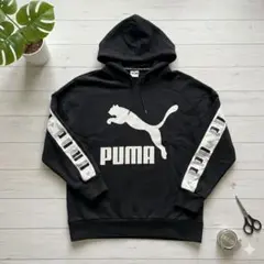 希少デザイン PUMA プーマ ビッグロゴ パーカー サイドライン ブラック