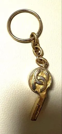 CHANEL シャネル ココマーク ヴィンテージ ホイッスル型 キーホルダー
