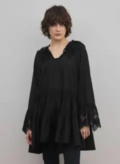 mamekurogouchi 20aw ジャガードブラウス 最終値下げ】mamekurogouchi 20aw ジャガードブラウス - メルカリ
