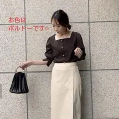 神戸レタス　はらちゃんコラボ　ブラウス　パールボタンのサムネイル