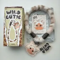 クライベイビー CRYBABY wild but cutie スマホストラップ